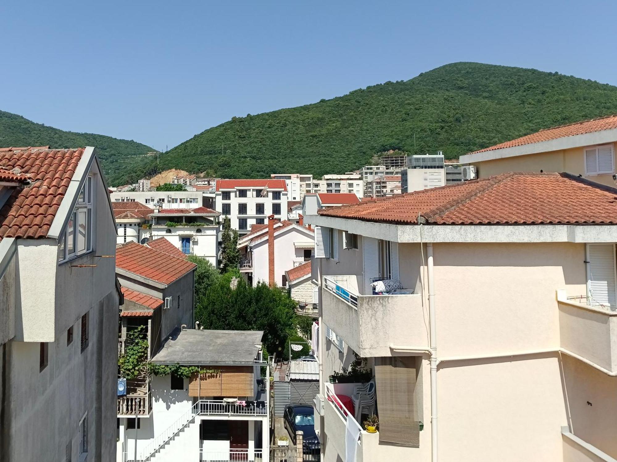 Apartment Sun Roof Budva